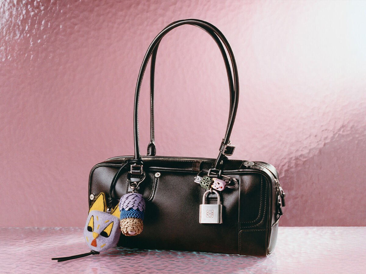 ロエベ　ベージュ スエード ケース チェーン付き 楽天市場】ロエベ バッグ（カラーベージュ）（男女兼用バッグ｜バッグ